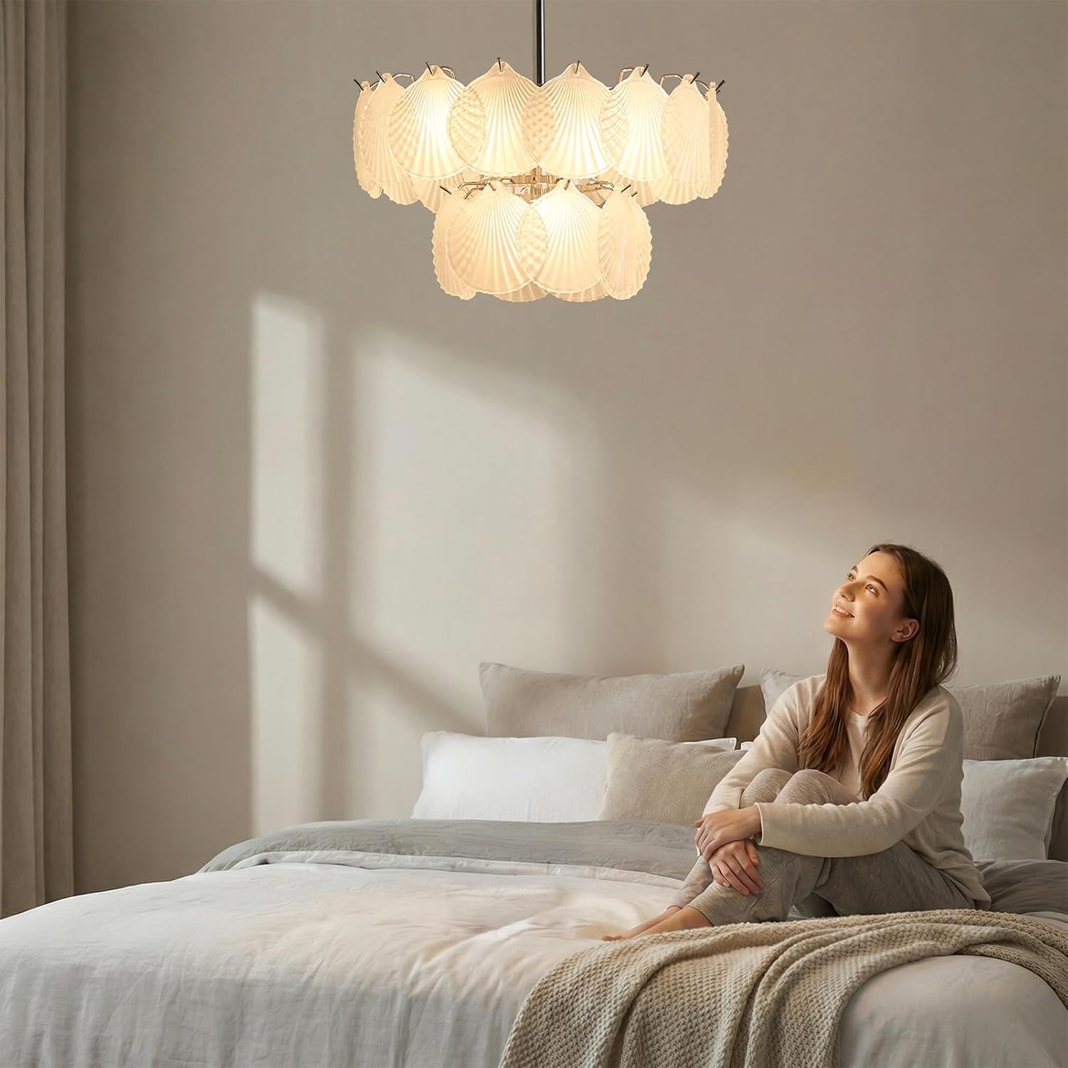 Round Seashell Chandelier 5-Light 2 Layer Glass Shell Chandelier Adjustable Height Art Deco Coastal Ceiling Light Fixture for Dining Rooms Living Room