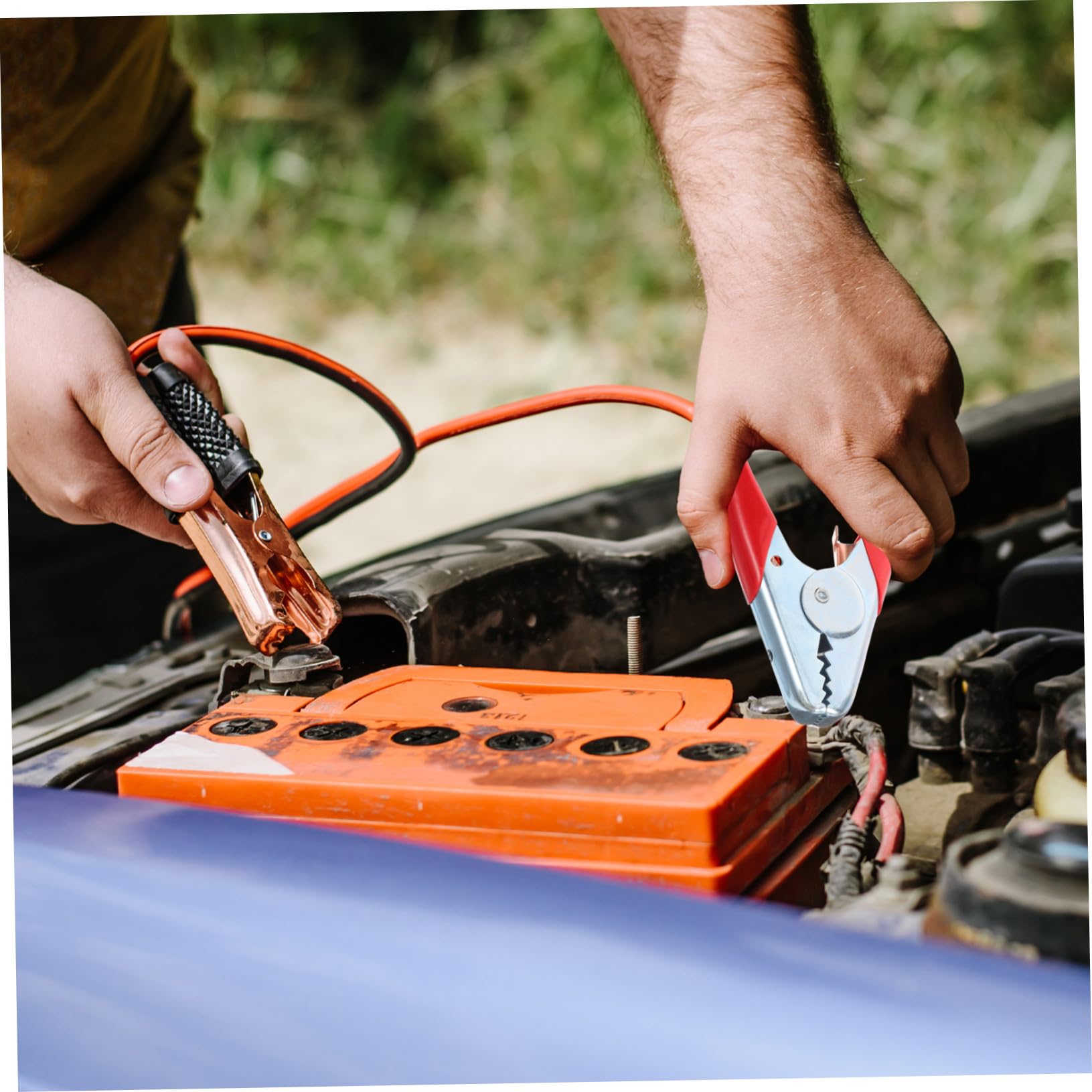 Pinces de Batterie Crocodiles Alliage Métallique Polyvalentes pour Démarrage Auto Électroménager Usage Urgence Voiture
