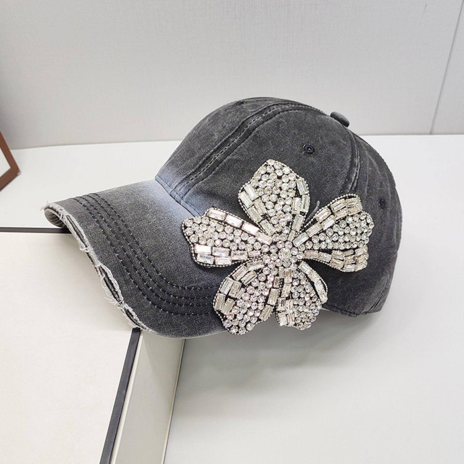 Cappellino Da Baseball Da Donna in Denim Lucido Con Strass Vintage Effetto Invecchiato Con Fiori Scintillanti Regolabile Modello Trucker