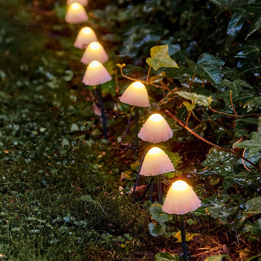 Lumineo Set van 20 Witte Paddestoel Stake Lights Mini Kerst LED Pathway Pot Lights Warm Wit LEDs 8 Functie Twinkle Effect