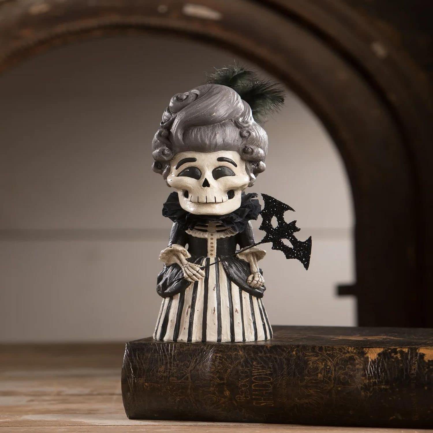 Bethany LoweDivine Desiree Skelly (TD1194)