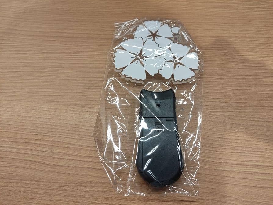 高嶺のなでしこペンライト2本セット Amazon.co.jp: 高嶺のなでしこ ペンライト ピンク たかねこ