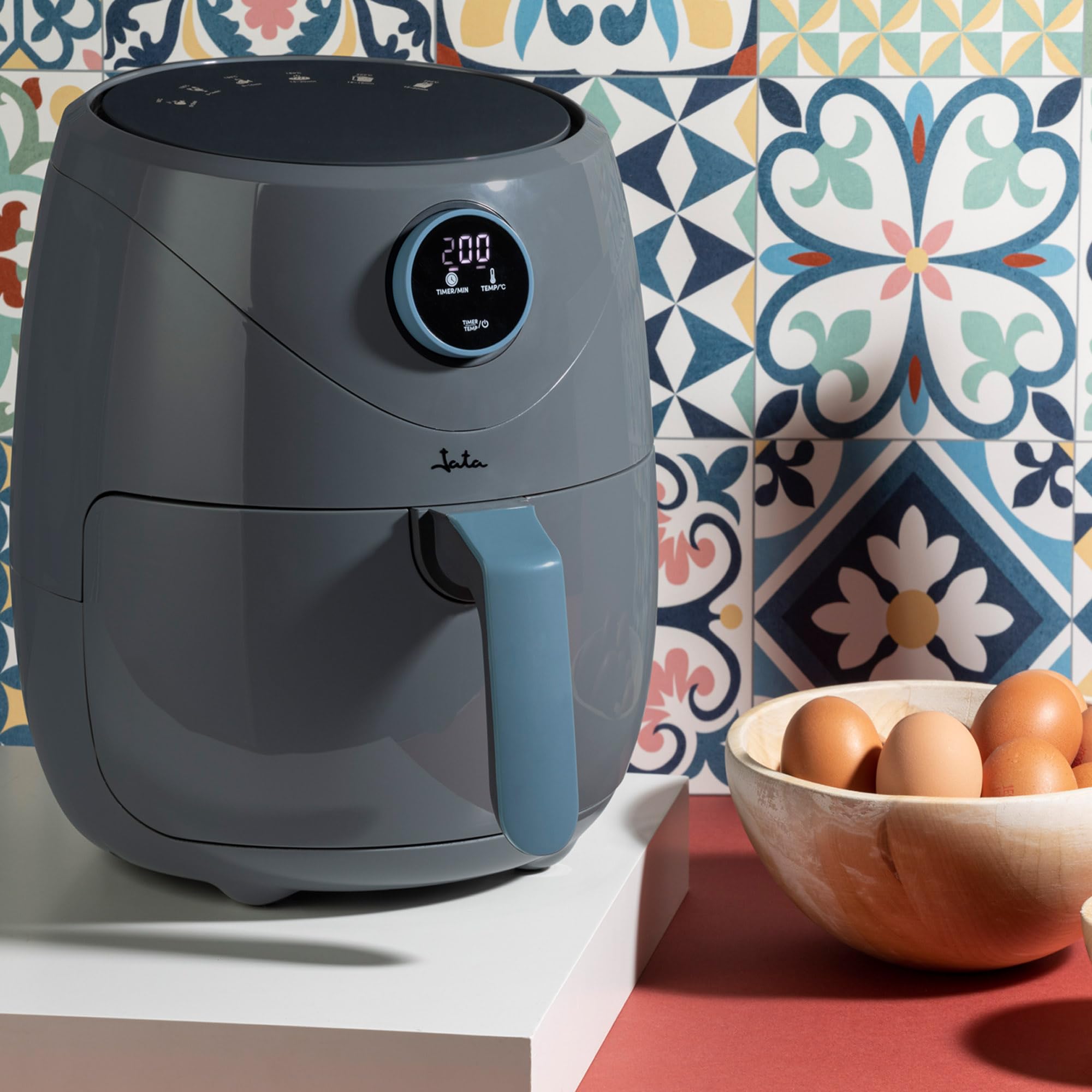 JATA JEFR1229 - Freidora de Aire 5L sin Aceite, 1450W, 200ºC, Pantalla Digital, Programas Automáticos, Antiadherente sin BPA, Temporizador 60 min