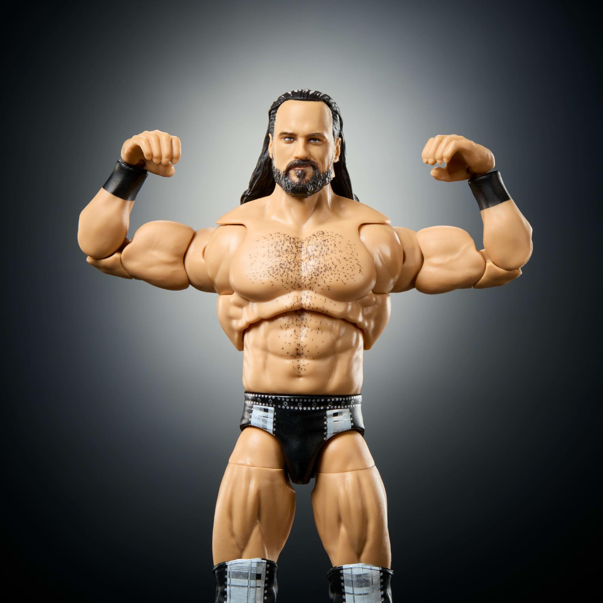 Mattel WWE Ultimate Edition Jeu de figurines d'action Drew McIntyre à collectionner de 15,2 cm, têtes et mains interchangeables, 30 points d'articulation