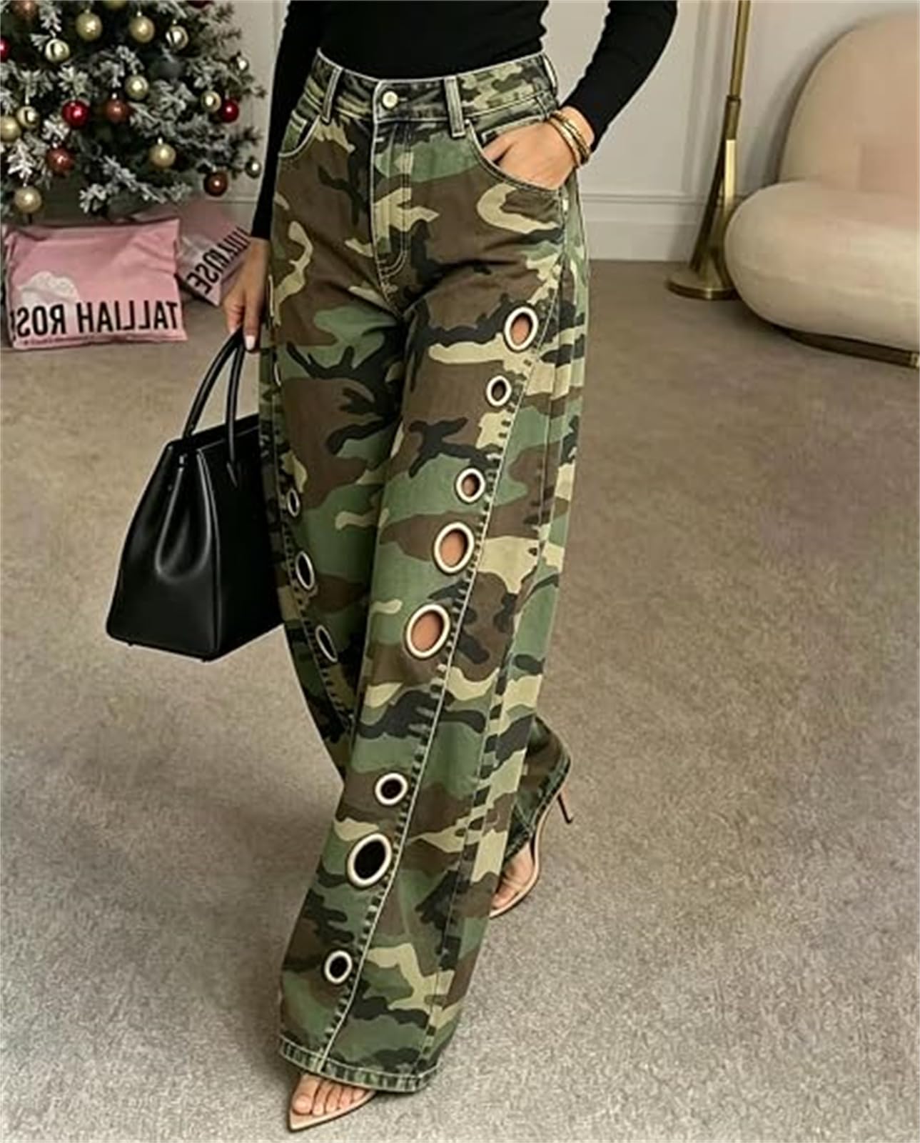 Damen Jeanshose aus Denim mit hoher Taille und weitem Bein - Baggy Denimhose mit Ösen-Ausschnitt