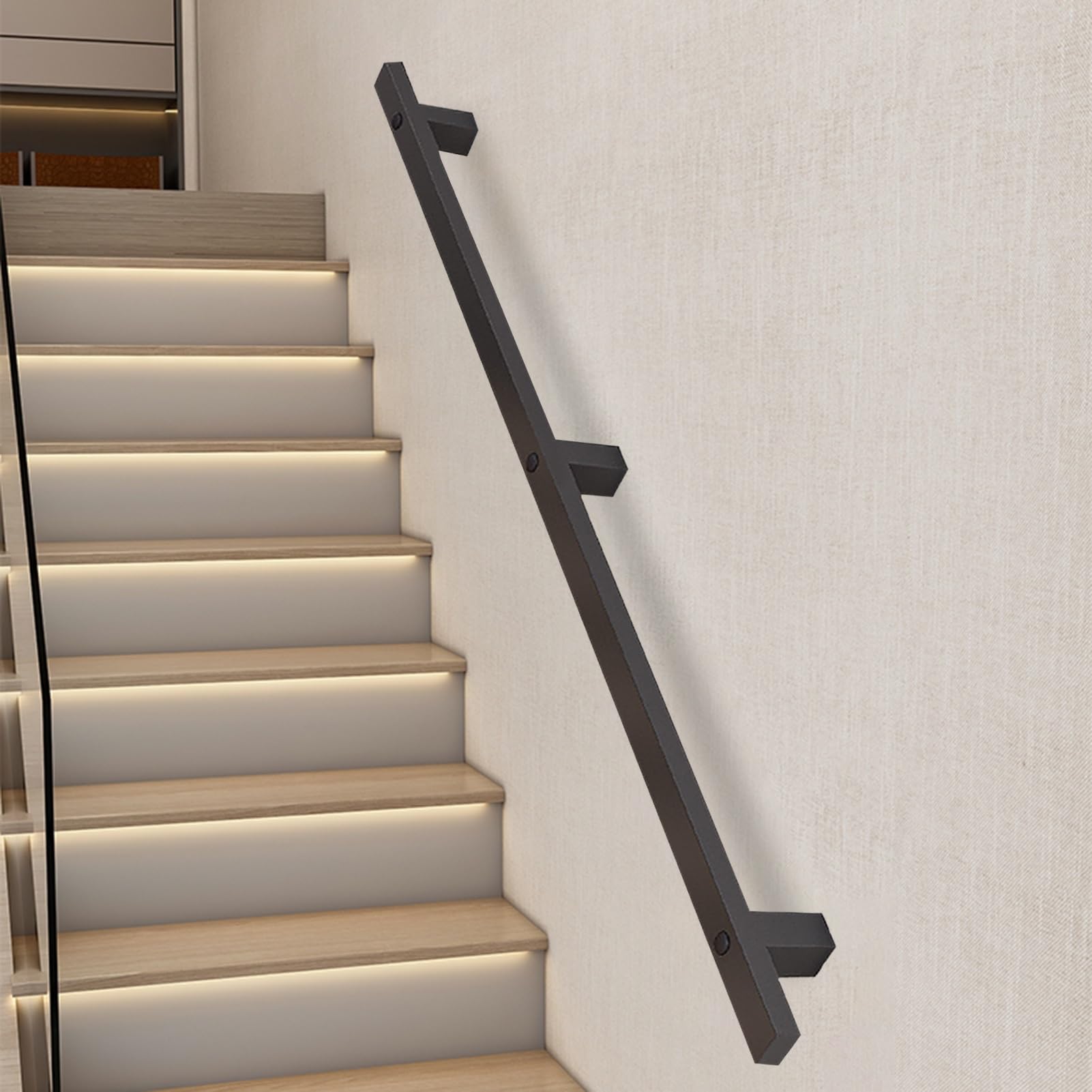 Kit mains courantes d'escalier noires pour éviter les chutes dans les rampes