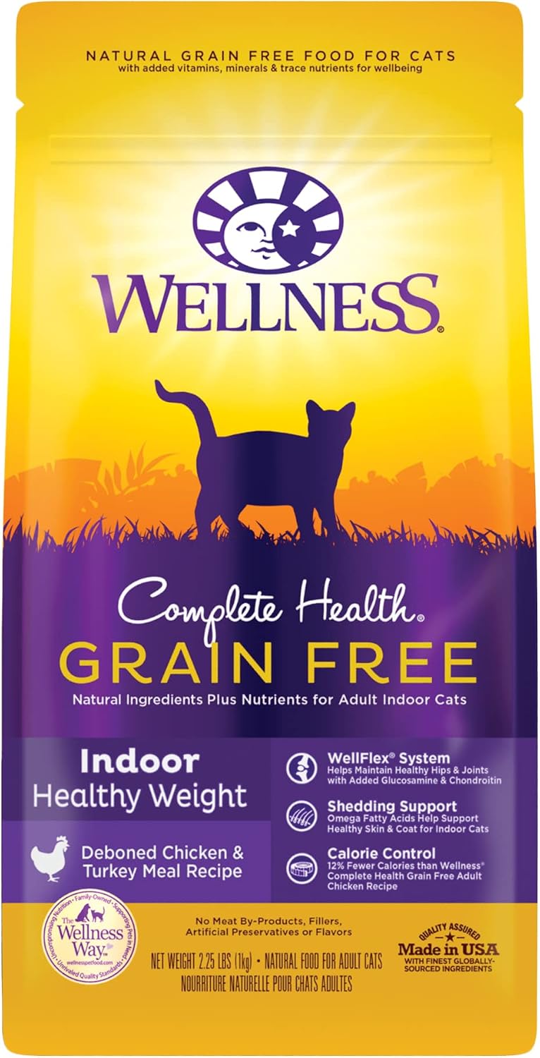 Wellness Complete Health Grain-Free Indoor Healthy Weight Chicken Recipe Dry Cat Food, 2.25 Pound Bag