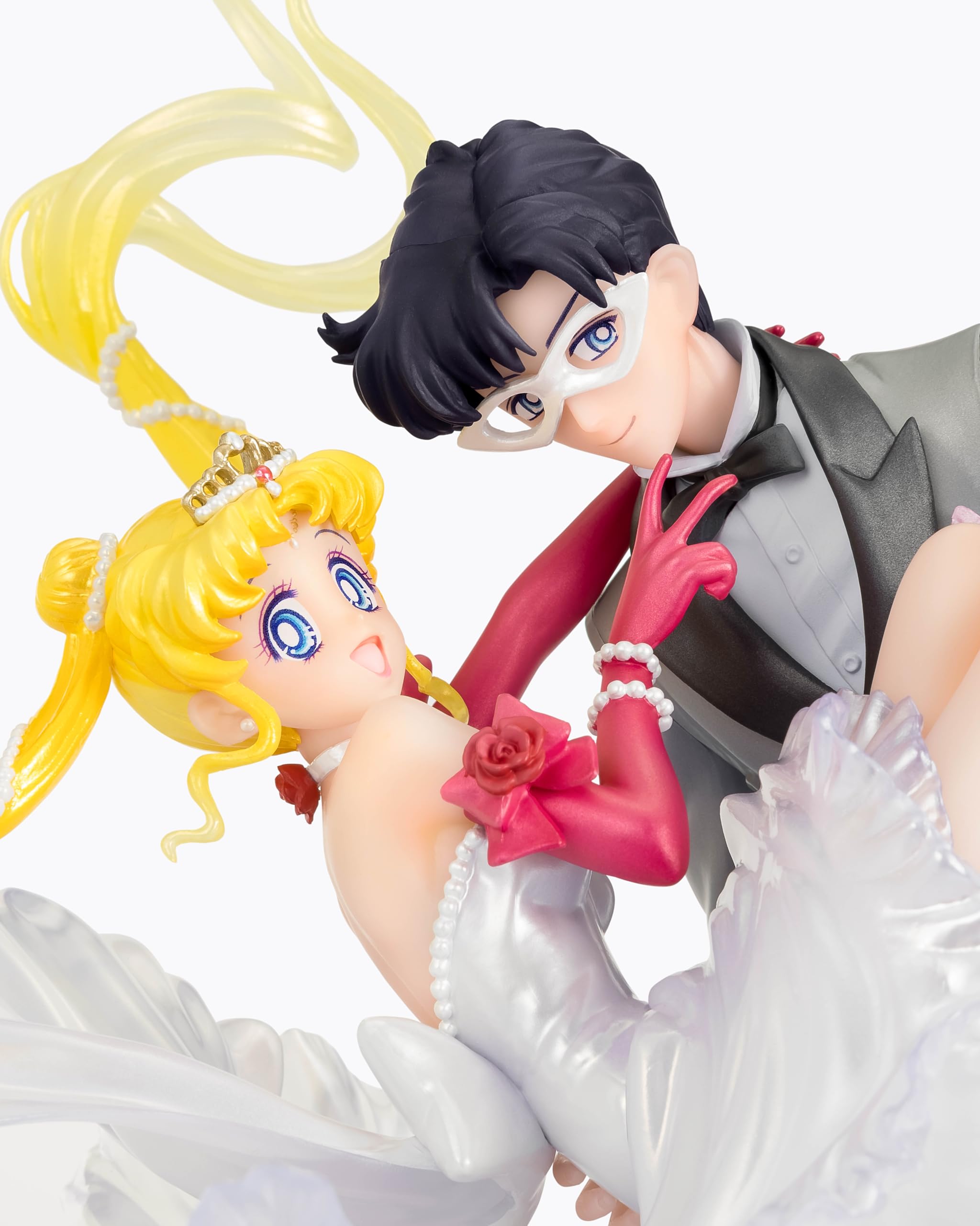 TAMASHII NATIONS Sailor Moon - Maska Usagi & Smoking [Moonlight Glow Edition] FiguartsZERO chouette Figurka kolekcjonerska