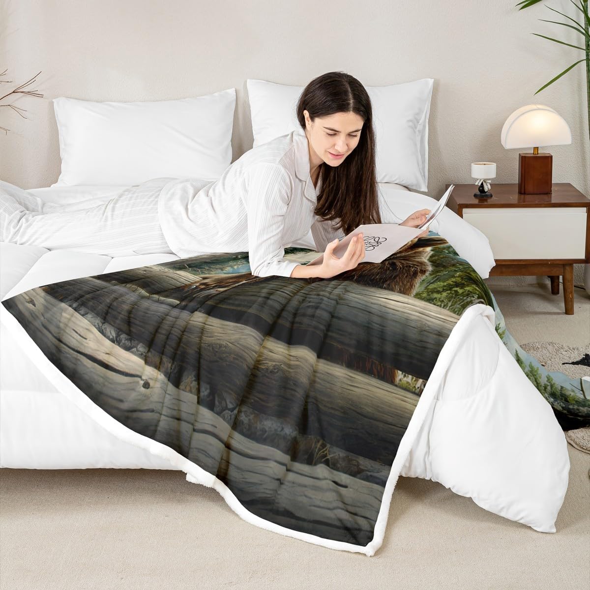 Erosebridal Nature Forest Bear Fleece Blanket Queen 90x90 Wild Animals Forest Fuzzy Plush Throw for Sofa | Rustic Cabin Woodland Brown Bear Sherpa Blanket Mountain Hunting Wildlife Pattern All Season