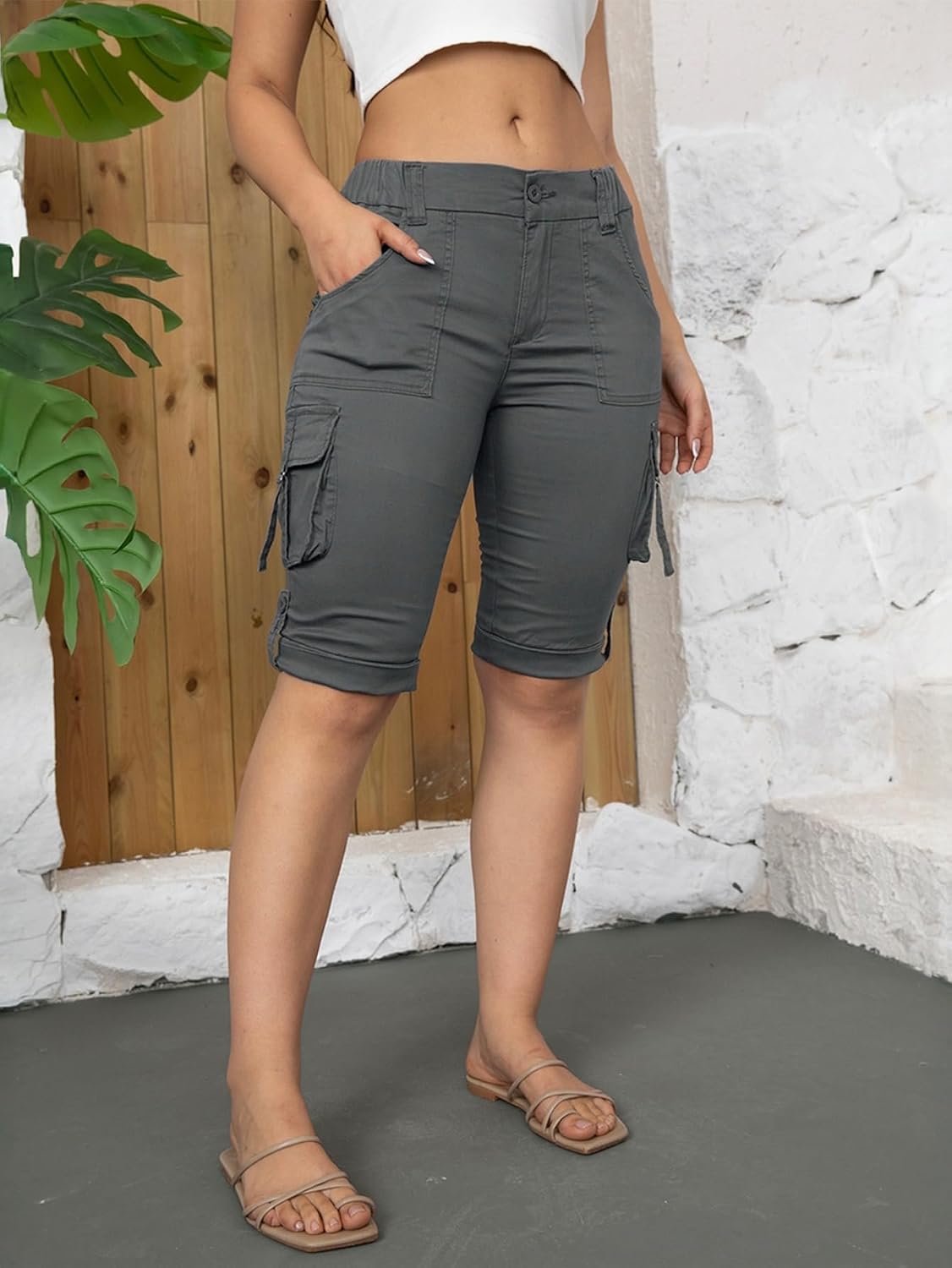 Flamingals Hiking Shorts for Women Flap Pocket Design Bermuda Cargo Shorts 2025 Trendy