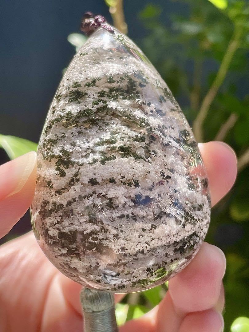 超ビッグ　ガーデンクォーツ  雫型　苔水晶 庭園水晶 パワースートン　原石風水 Amazon.co.jp: 超ビッグ ガーデンクォーツ 雫型 苔水晶 庭園水晶