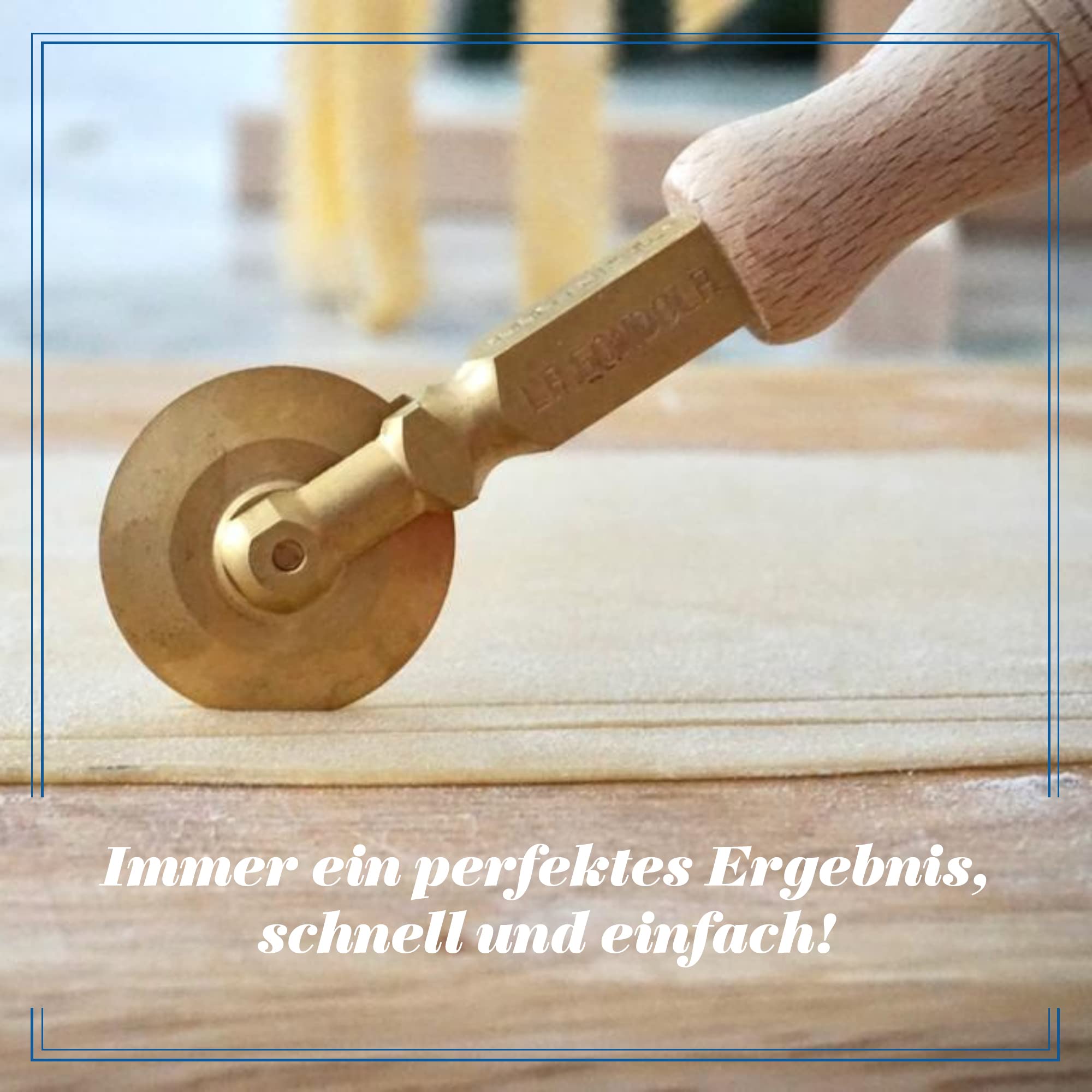 La Gondola Set mit 2 Teigrädchen - Gewelltes & Glattes Räder | Nudelwerkzeug | Messing & Naturholz | Sicheres & Einfach zu verwenden | Hausgemachten Ravioli Teigschneider Hergestellt Made in Italy