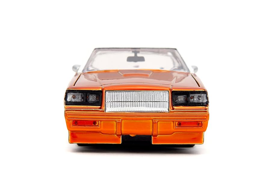 L*y様 希商品海外車BIGTIME JADA1/24チェッカータクシー1/18 JADA BIGTIME BTK 1972 CHEVY CHEYENNE PICKUP TRUCK SILVER 1