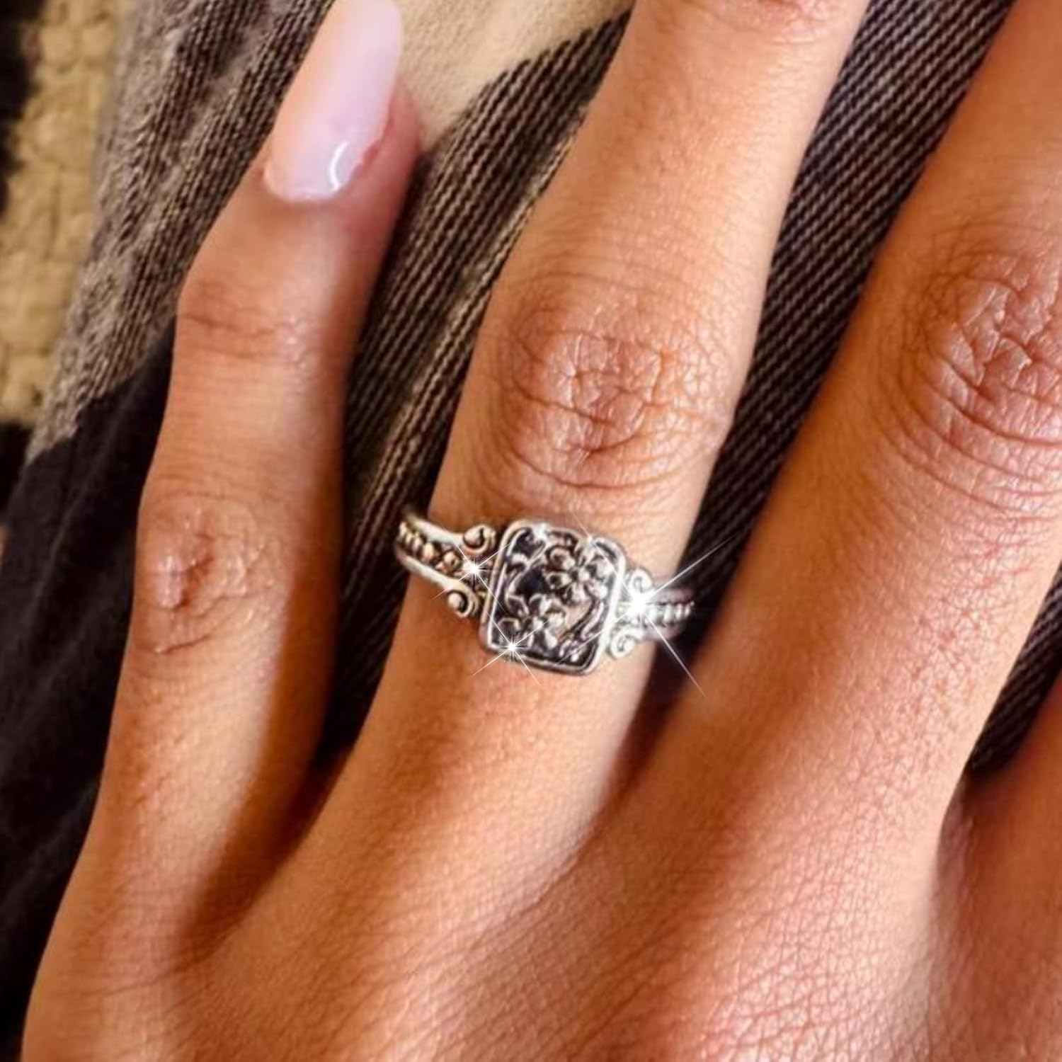 HUASAI Vintage Flower Ring for Women Chunky Silver Ring Statement Jewelry Dainty Finger Rings Knuckle Rings Retro Fashion Gift Stackable Accessory - Image 2