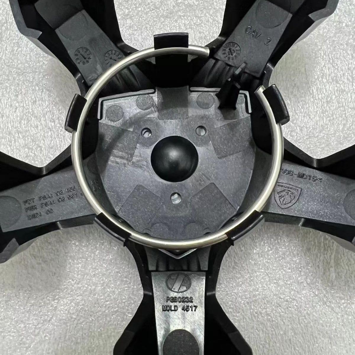4 Pièces Voiture Cache-moyeux pour Peugeot 3008/5008/2008/4008,Cache Moyeu Centre Hub Caps Anti-Corrosion et Anti-Rayures Pneus Jantes Accessoires,B