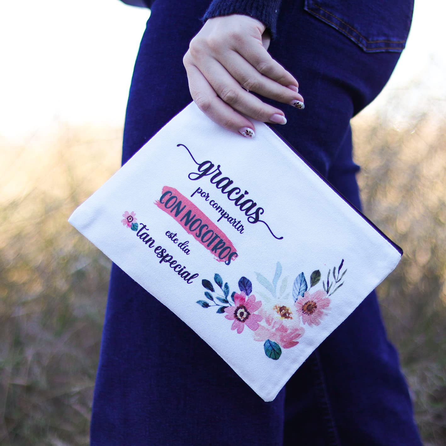 Pack de 12 a 36 uds | Neceser Frase Agradecimiento Invitados | Estilo Natural con Cremallera | 23 x 18 cm | Regalo Boda | 2 Diseños, No Personalizable | Regalantes (24, Flor)