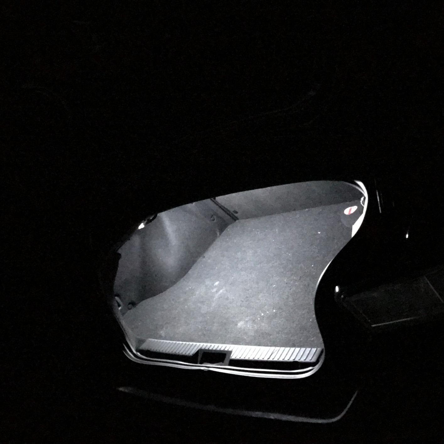 Bright Cabin, Ok trunk.