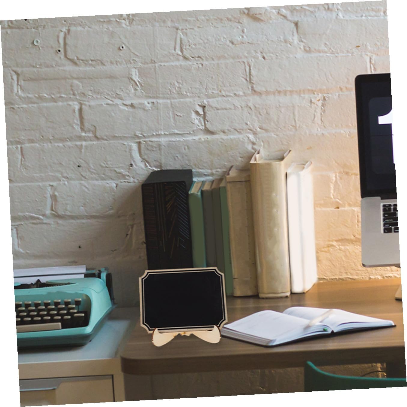 20pcs Small Chalkboard Signs with Rounded Corners Wooden Decorative Message Boards Practical Letter Board for Home, Restaurant, and Event Display