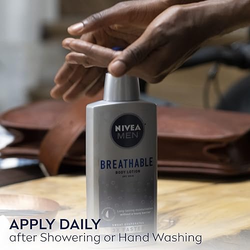 Miniatura 3 de NIVEA MEN Loción corporal transpirable, loción hidratante de 48 horas para hombres, botella de 13.5 onzas líquidas