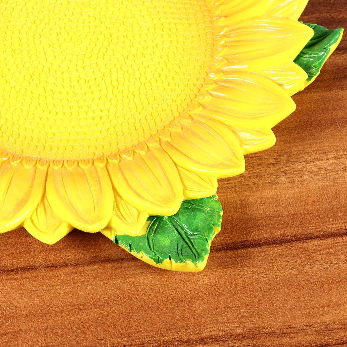 Hemoton Sunflower Storage Tray 6.69X6.29X0.78 Inch Resin Snack Plate Decorative Dried Fruit Dish Organizer for Kitchen Dining Table Serving and Home Use