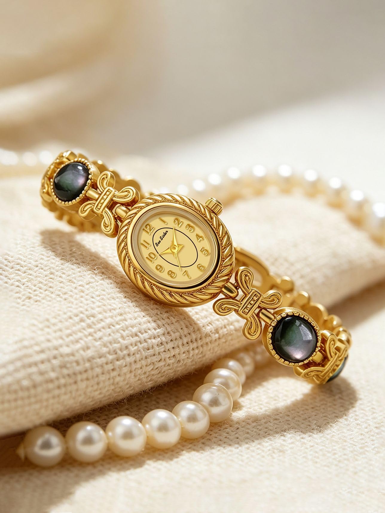 FANMIS Reloj de pulsera para mujer, tono dorado, pequeño, ovalado, de cuarzo, con correa de joyería, con acento de concha de abulón, reloj de vestir delgado para mujer