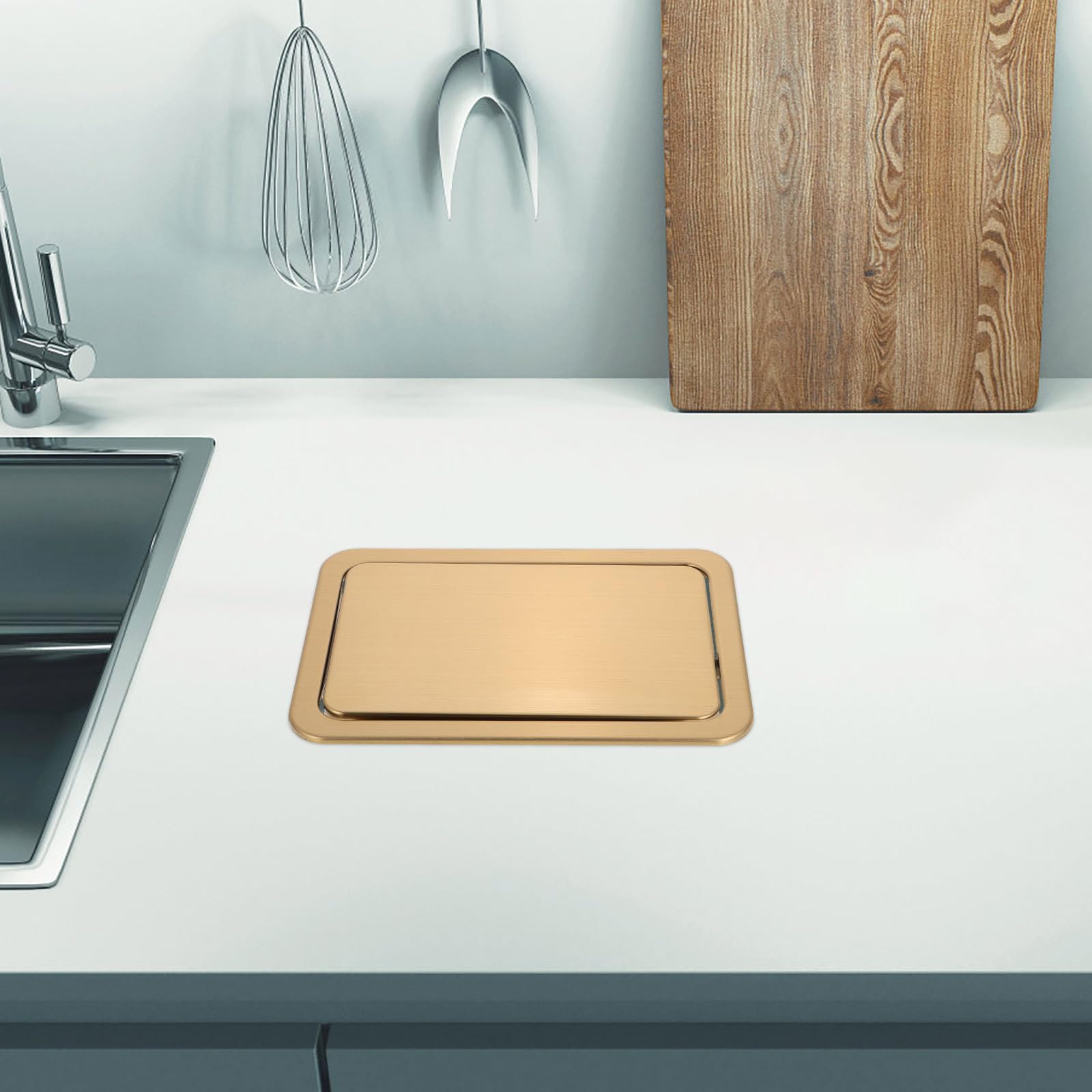 Coperchio in Acciaio Inossidabile Oro per Cestino della Spazzatura Incassato Design Salvaspazio e Funzione Contenimento Odori per Spazi Commerciali e Ristoranti