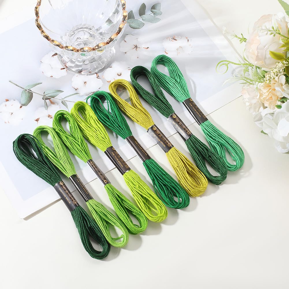 8 écheveau De 6 Brins De Fil à Broder Vert Panaché Fil En Polyester