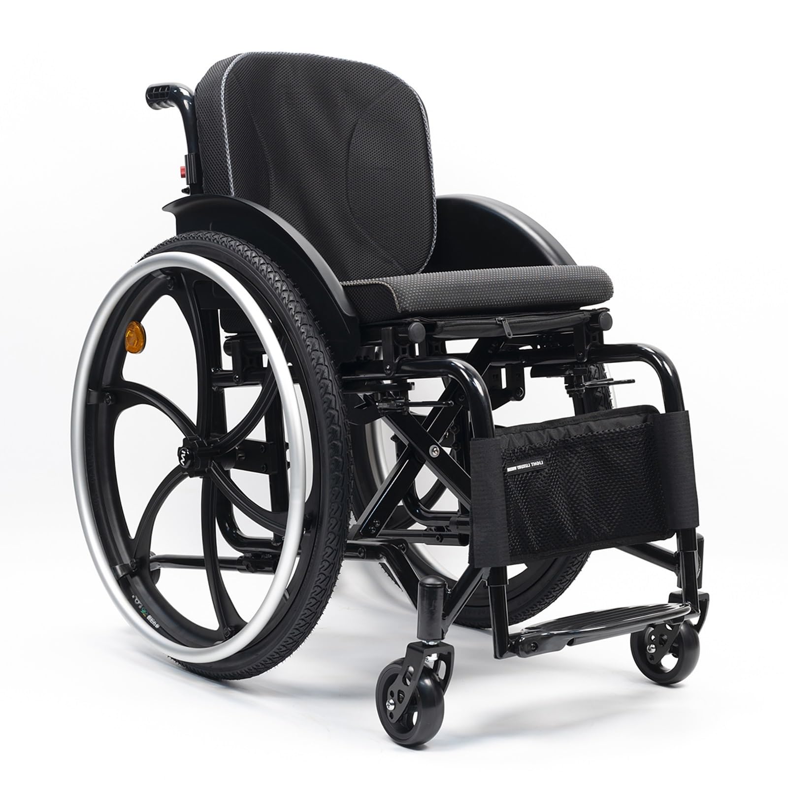 Silla de ruedas deportiva todoterreno for adultos, plegable, for interior y exterior, autopropulsada, de aluminio, manual y plegable, con sistema antivuelco.(38cm/15in)