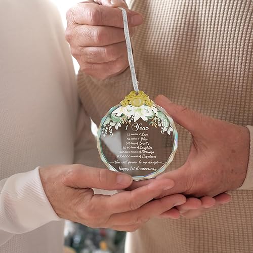 Miniatura 3 de Adorno de primer aniversario, decoraciones colgantes de Navidad para parejas, adornos de árbol de Navidad de cristal para él, su esposo y esposa