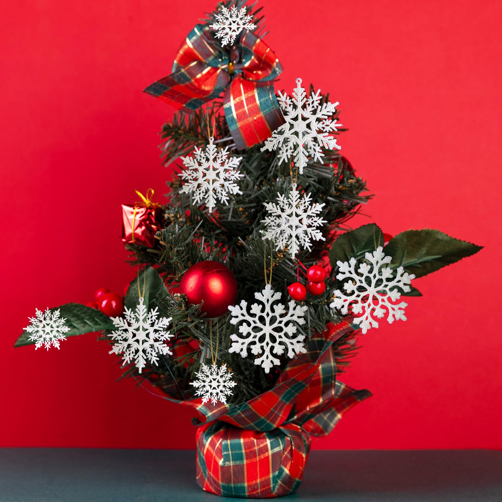 Weiße Schneeflocken-Ornamente, Kunststoff, Glitzer, Schneeflocken, Ornamente für den Winter, Weihnachtsdeko, Weihnachtsbaumschmuck, Größe variiert, 36 Stück