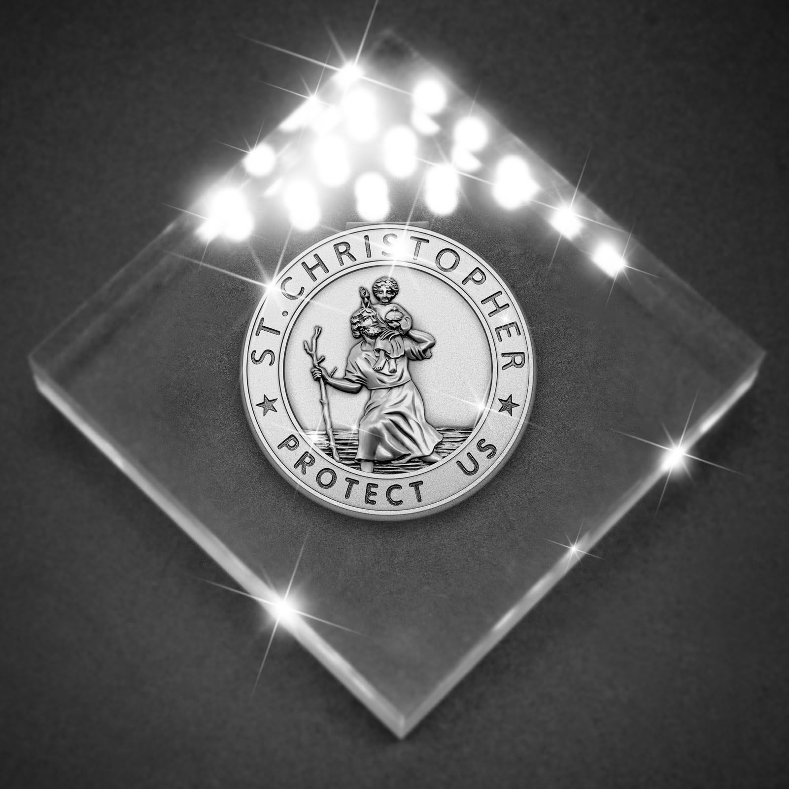 セントクリストファー メダル　車用 Amazon.co.jp: Anwlki 聖クリストファー メダル 車 聖クリストファー