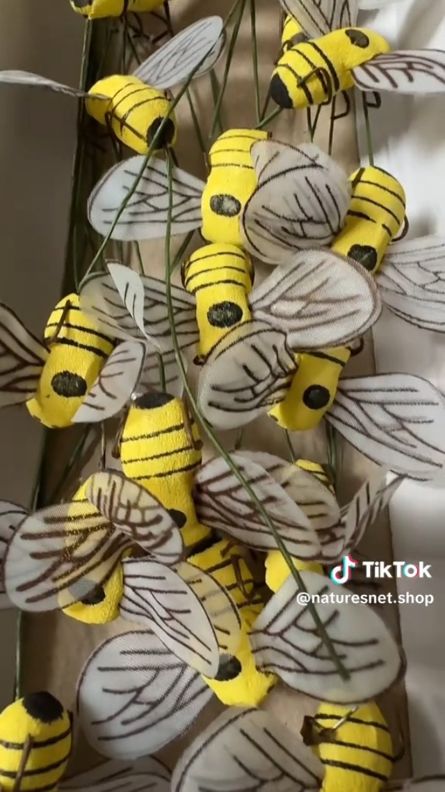 Amazon.com: 24 PCS Realistic Artificial Yellow Bumble Bee Floral