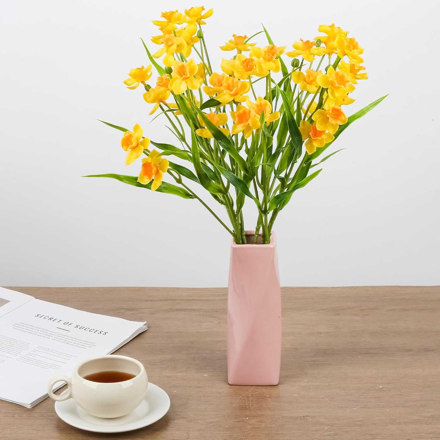 6Pcs Artificial Daffodils Flowers Narcissus Faux Flowers Stem Latex Yellow Flower Arrangement for Indoor Outdoor Home Decor Centerpiece DIY Wedding Bouquet (Yellow) - Image 3