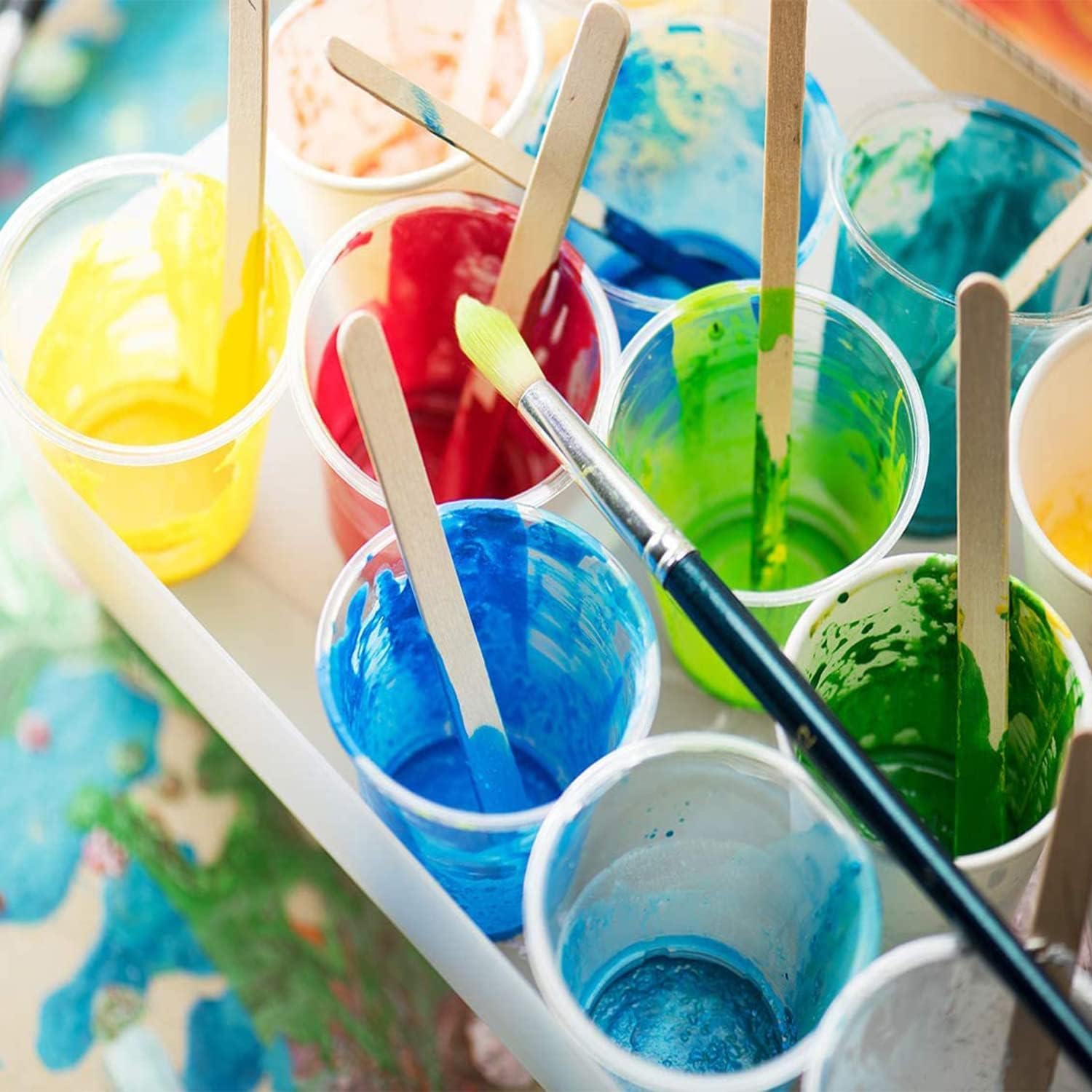 200 Pieces 2 Ounce Plastic Graduated Cups 60 ml Transparent Scale Cups with 200 Pieces Wooden Stirring Sticks for Mixing Paint, Stain, Epoxy, Resin