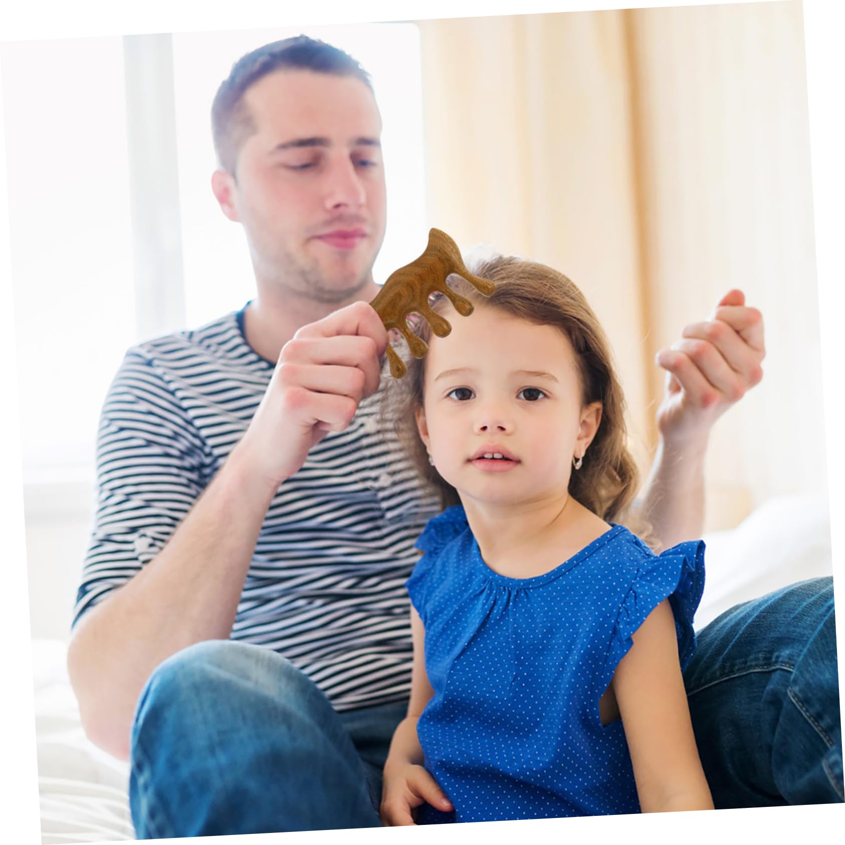 WOFASHPURET Natural Wood Massage Comb Portable Multi-functional Smooth Scalp Care Tool