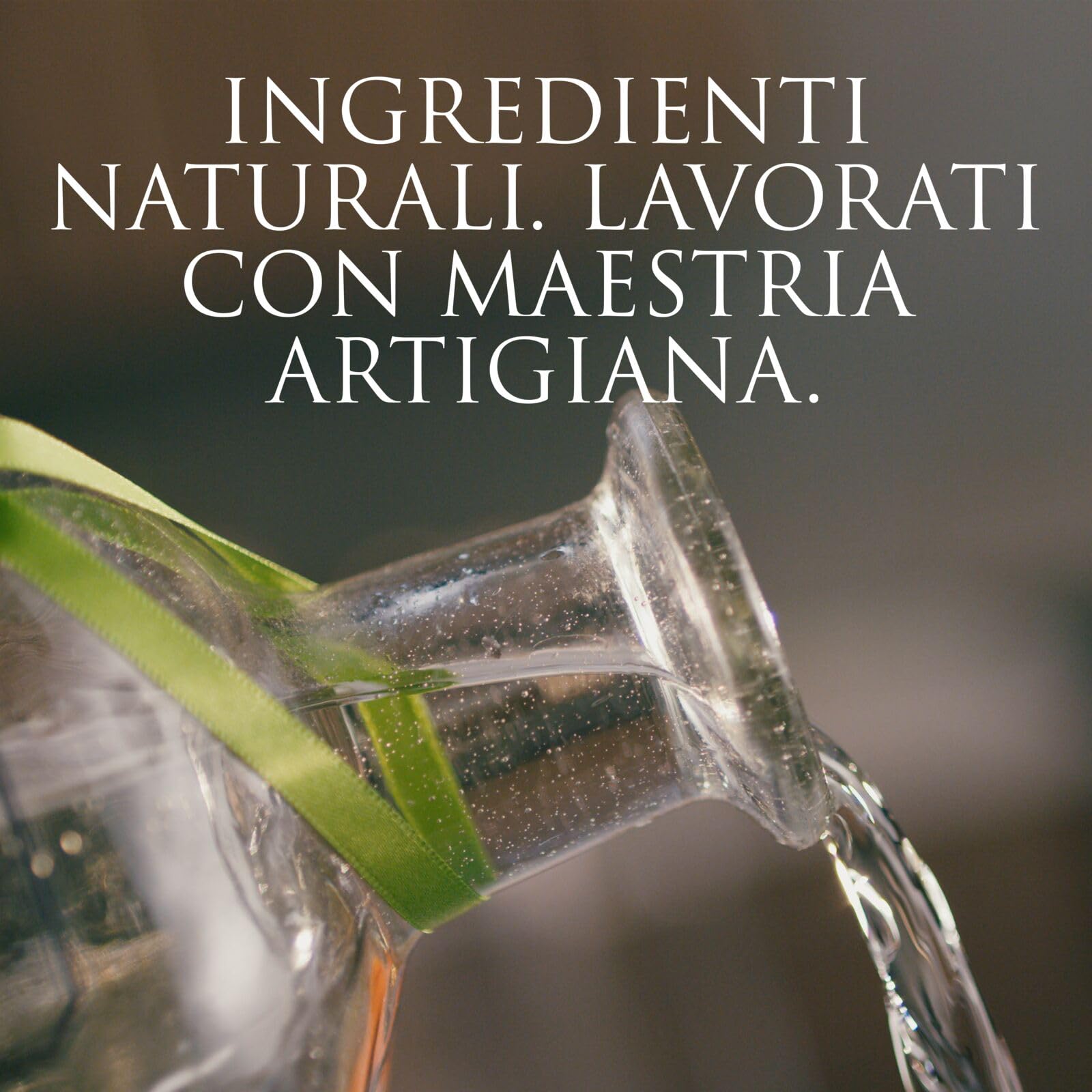 PATRÓN Silver Premium Tequila, Vol. 40%, 70 cl / 700 ml, creata in Messico con metodi artigianali in piccoli lotti a partire dal 100% della migliore agave Weber Blue
