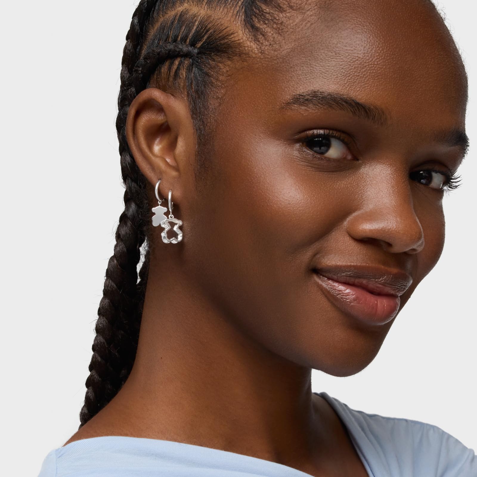 TOUS Pendientes de Aro para Mujer de Plata de Primera Ley y Metacrilato Blanco, Colección Galaxy