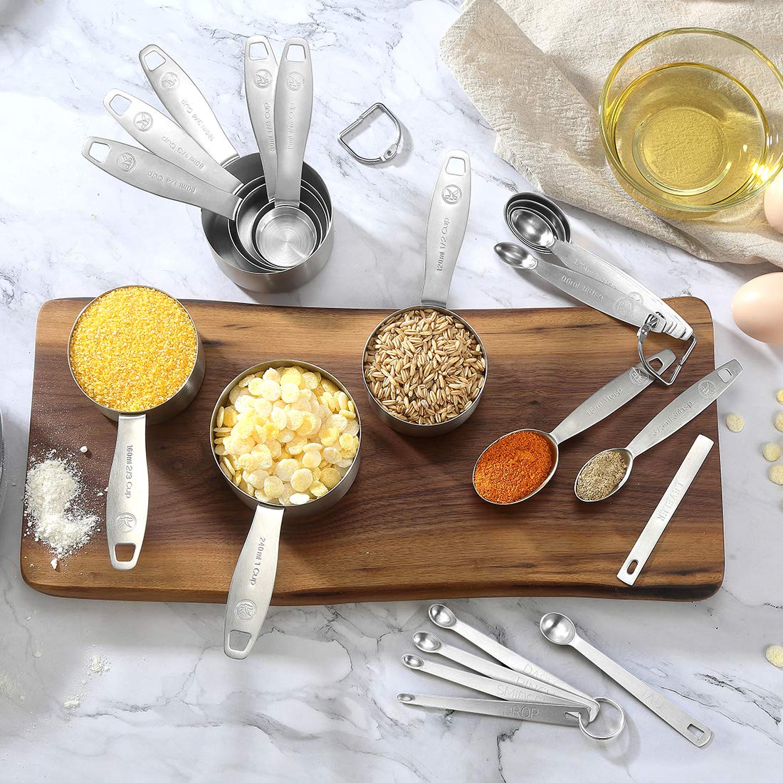 Messbecher- und Löffel-Set, 21-teilig, aus 18/8 Edelstahl, robust, 8 Messbecher, 7 Messlöffel, 1 Nivellierer und 5 Mini-Messlöffel, ideal für trockene und flüssige Zutaten