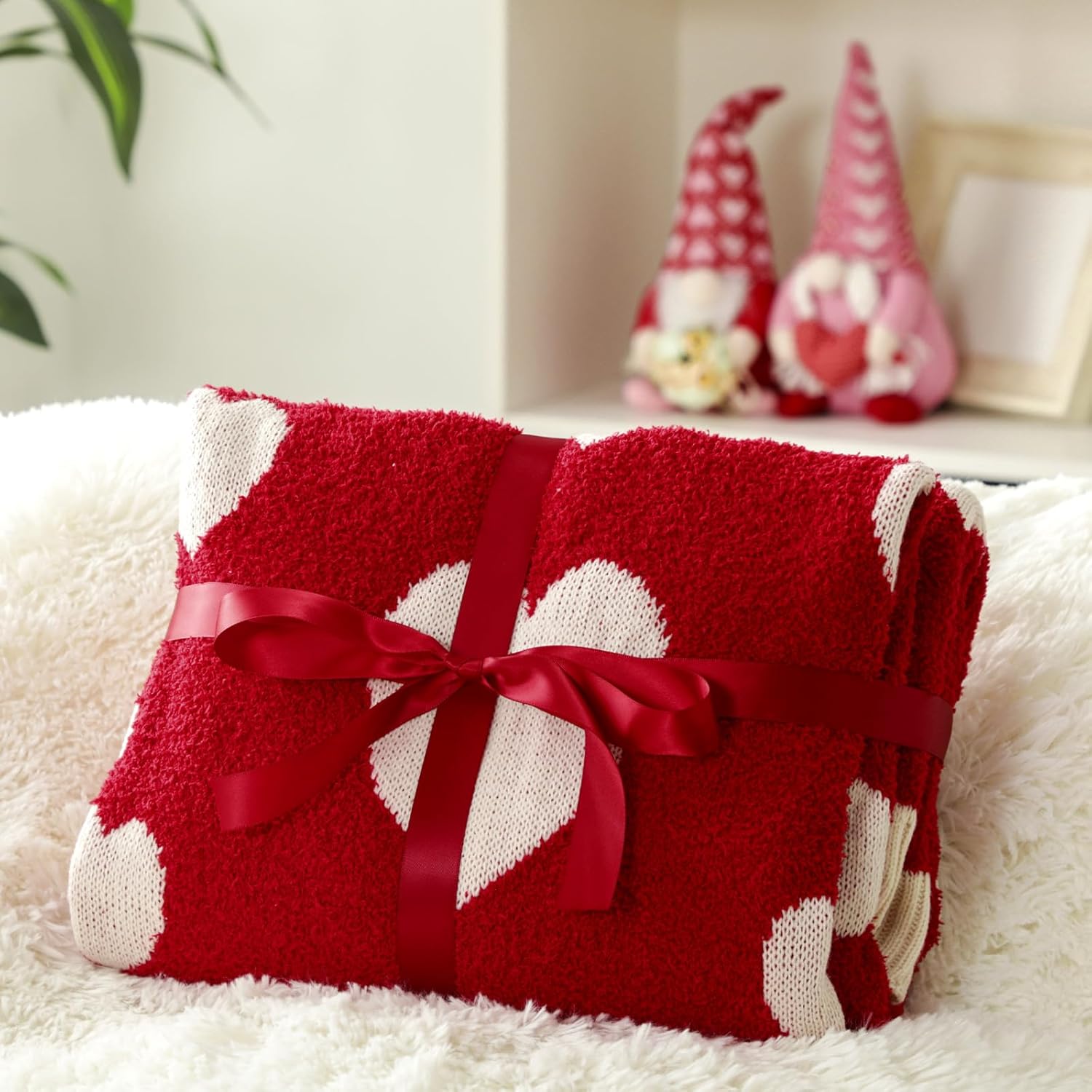 Breling Valentine's Day Throw Blanket Valentine's Day Gift Love Heart Red and White Reversible Knitted Throw Blanket for Her Wife Women Couch Sofa Bed Decor, 50"x 60"