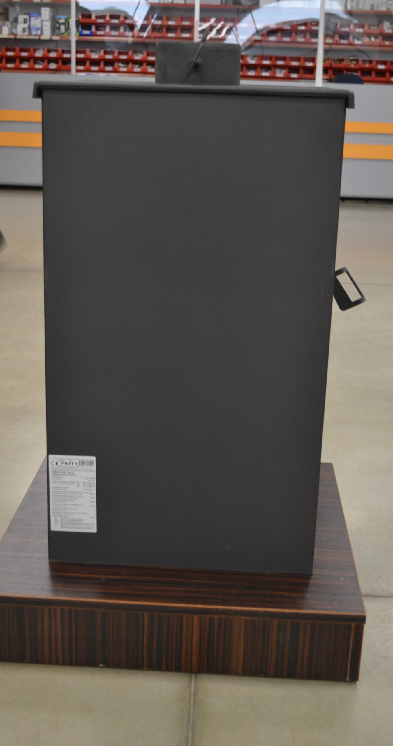 Stufa a legna con piano in ghisa Prity KCPD, 9,3 kW
