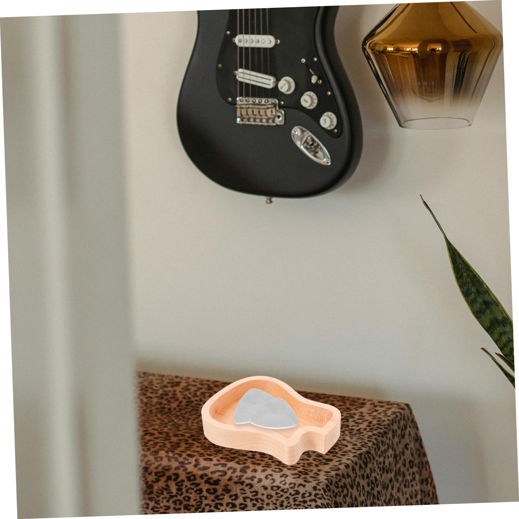 Kisangel 3 Piezas Estuche de Púas de Guitarra de Madera de Arce Forma de Guitarra Caja de Almacenamiento Púas de Jazz y Estándar Marrón