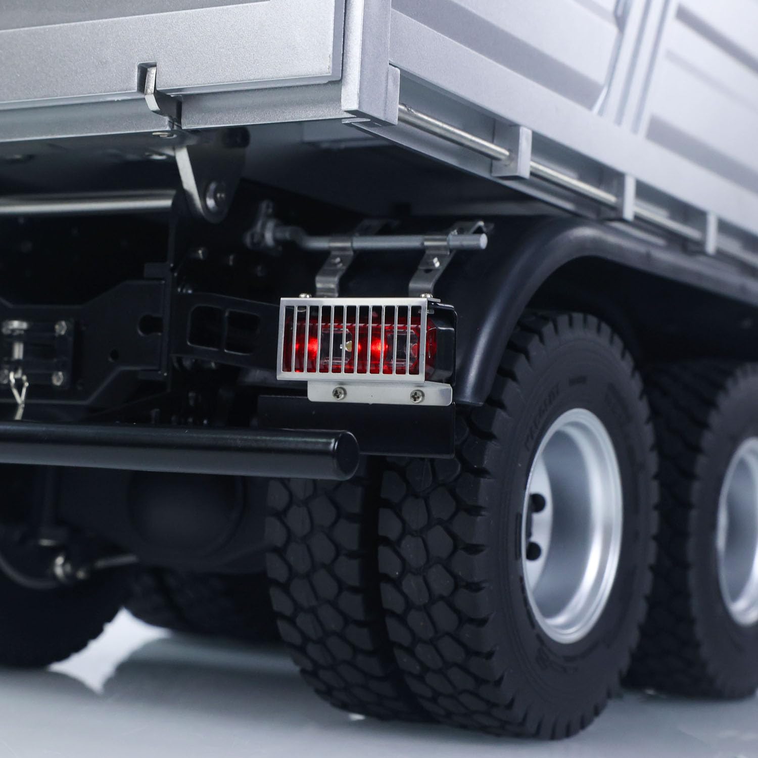 1/14, 2,4 GHz, radiocomandato elettrico 5702, modello 6 x 6 ribaltabili a 2 marce, luce sonora, motore RTR, regalo per adulti