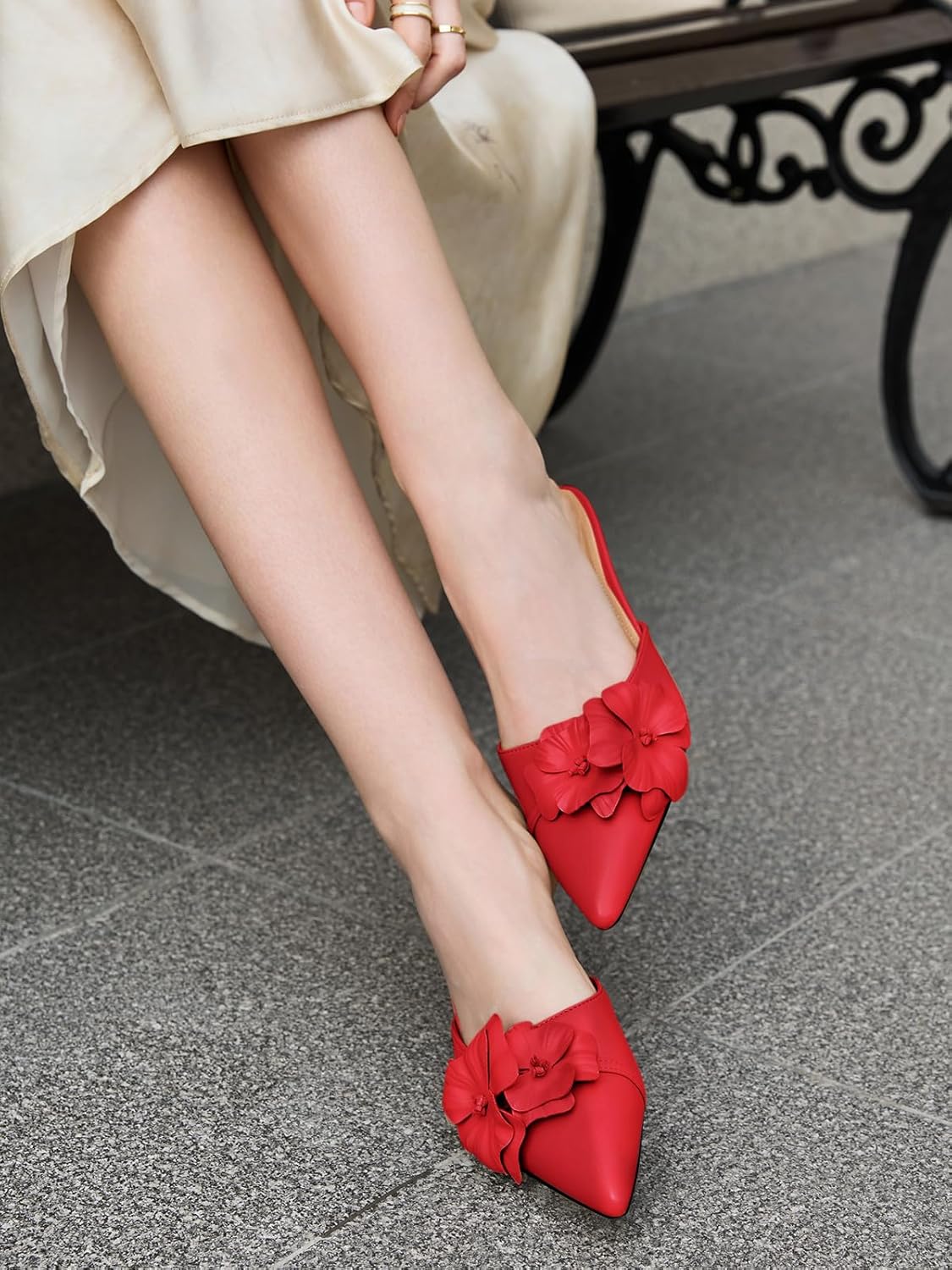 Coutgo Womens Mules Kitten Heels Closed Pointed Toe Pumps Flower Slip On Party Dress Shoes - Image 3