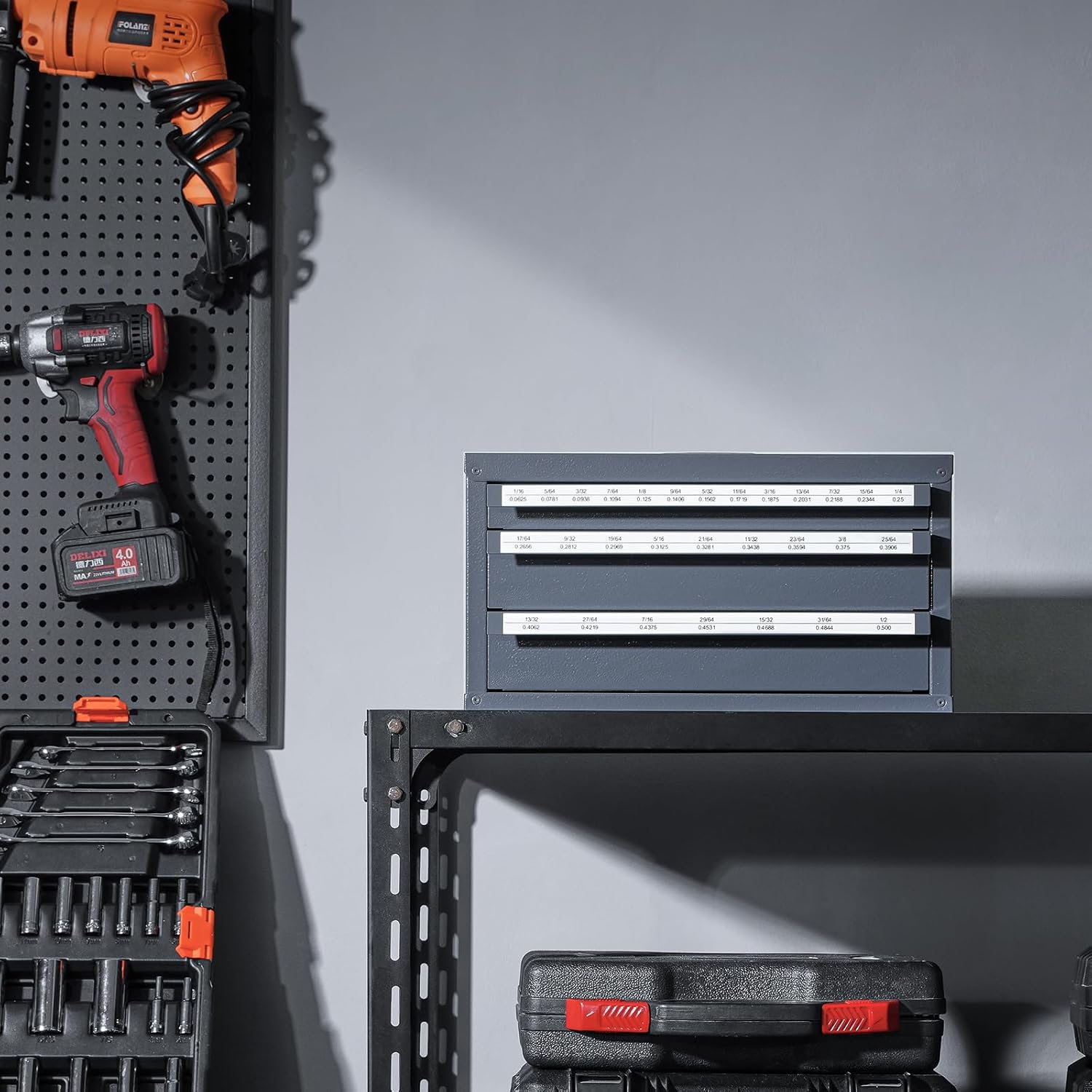 VEVOR Drill Bit Dispenser Cabinet, Three-Drawer Drill Bit Dispenser, Drill Bit Organizer Cabinet, Drill Dispenser Organizer Cabinet for Jobber Length Fractional Size 1/16" to 1/2" in 1/64" Increments