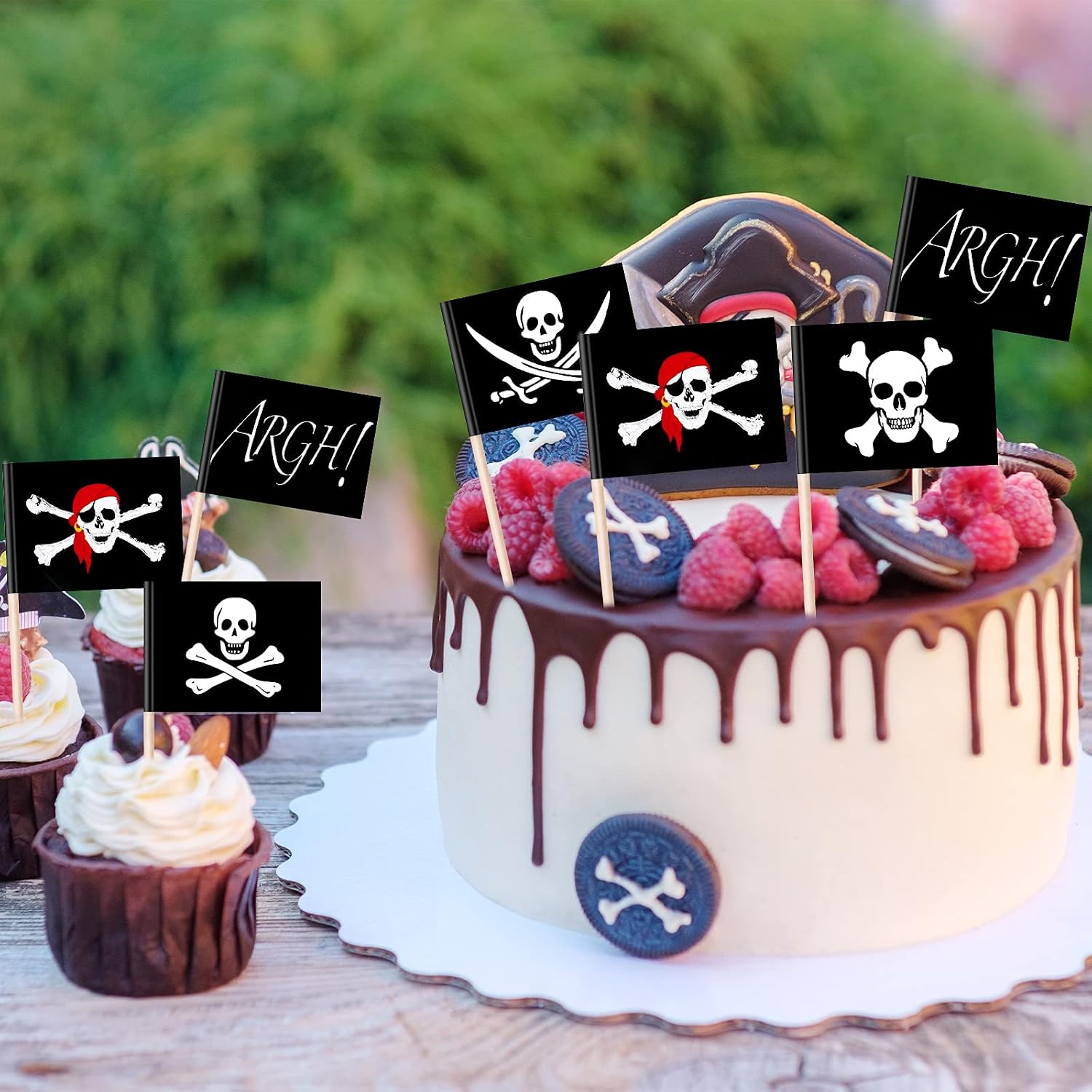 100 Pcs Halloween Pirate Cupcake Topper Pirate Flag Toothpick Cocktail Pick