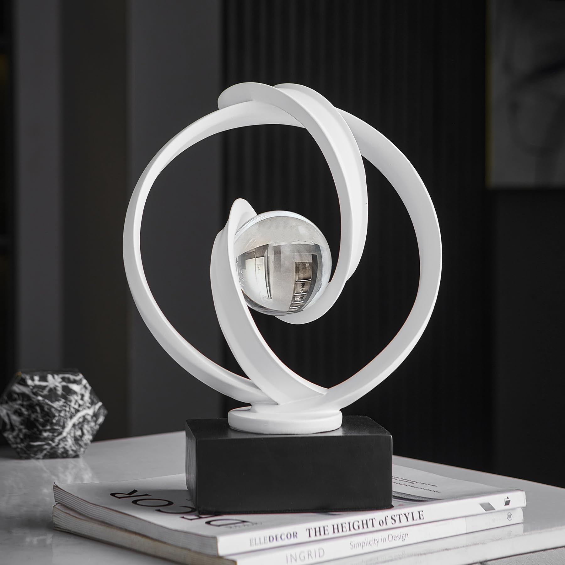 Silberne Herzballon-Skulptur – Modernes Deko-Herz Für Wohnzimmer, Büro Oder Als Geschenk