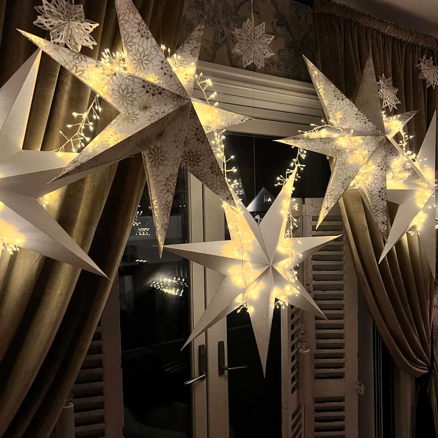 Feuerwerks-Lichterkette, 5m, Weihnachtsbaum-Dekoration, 800 Micro-LEDs, Lichterkette, Warmweiß, 8 Modi dimmbar, LED, 31V, 2200K, 2m Kabel, Feuerwerk-Design, Weihnachten