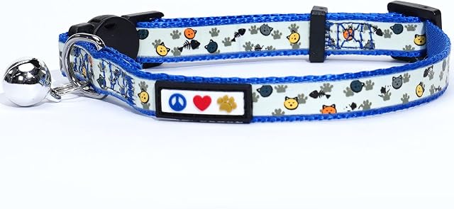 Pawtitas Glow In The Dark Cat Collar with Safety Buckle and Removable Bell Cat Collar Kitten Collar Blue Cat Collar
