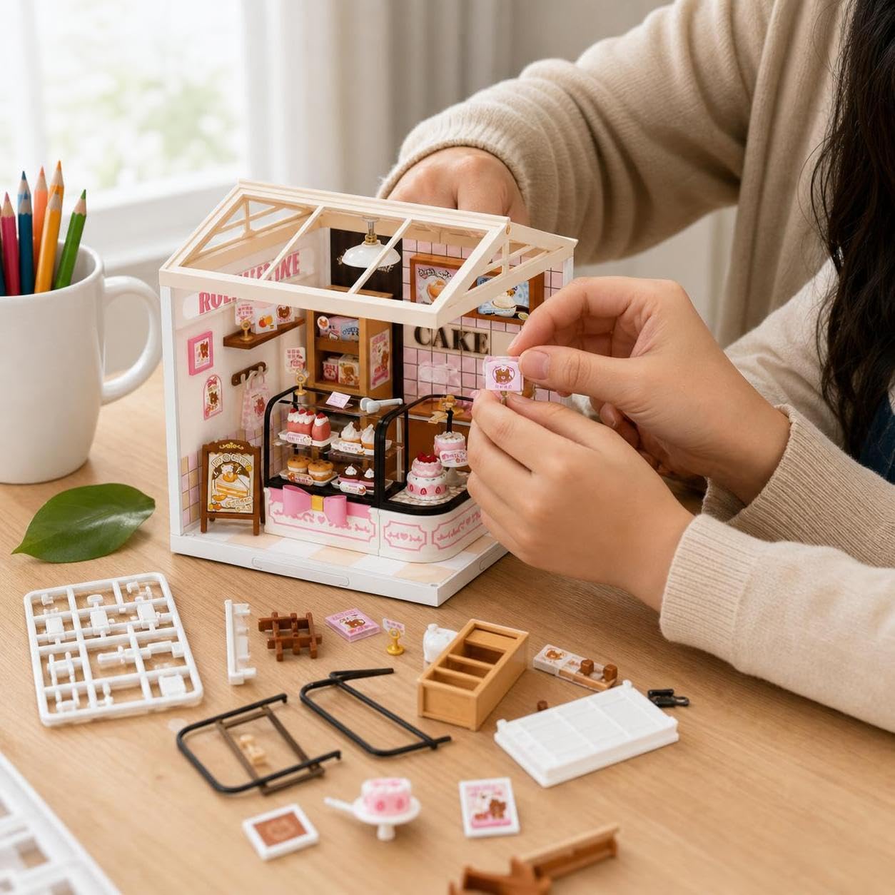 Casa delle bambole in miniatura fai da te per bambini - modello modulare giocattolo - gioco creativo