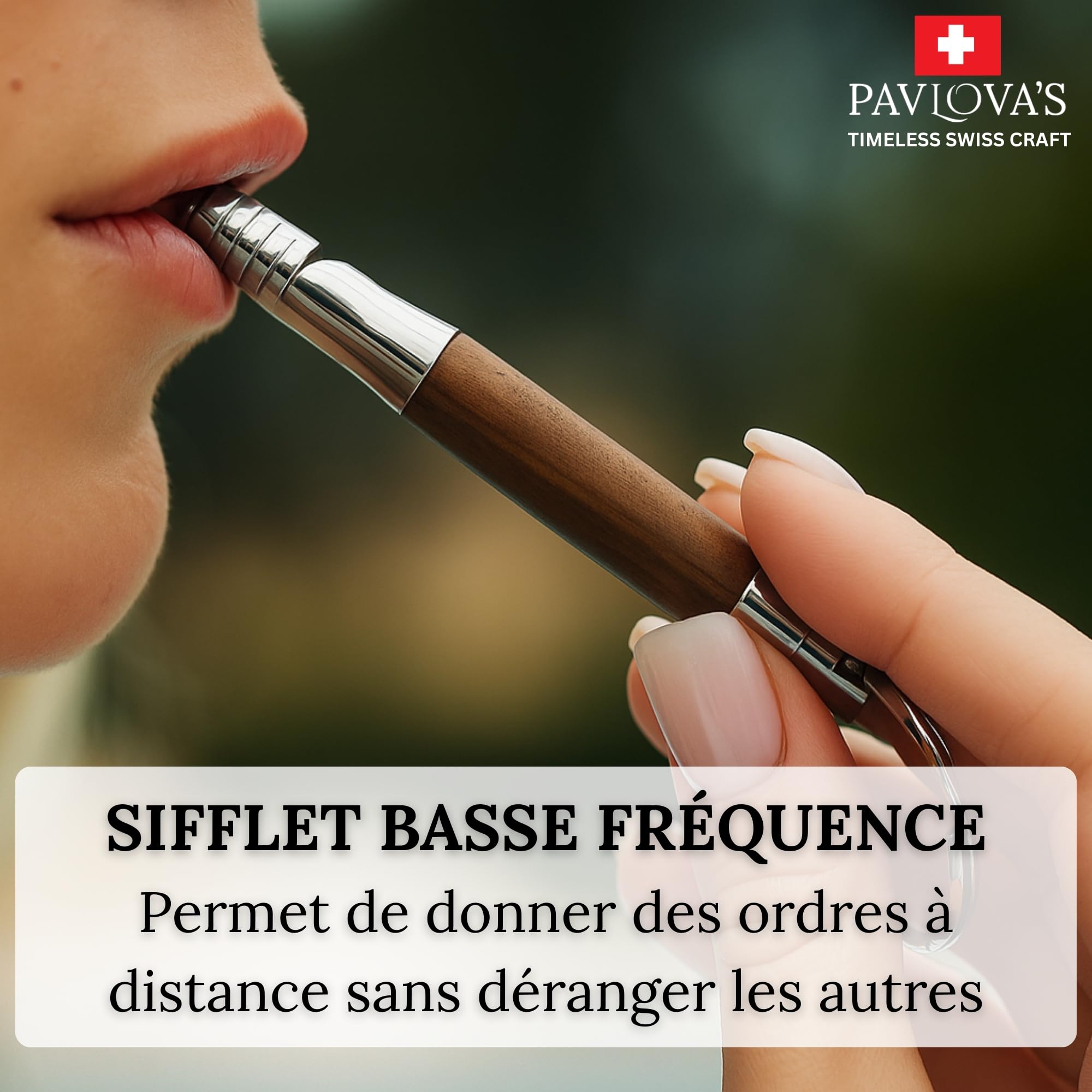 PAVLOVA'S - Sifflet pour chien fabriqué à la main en bois de noyer naturel suisse fabriqué en Suisse